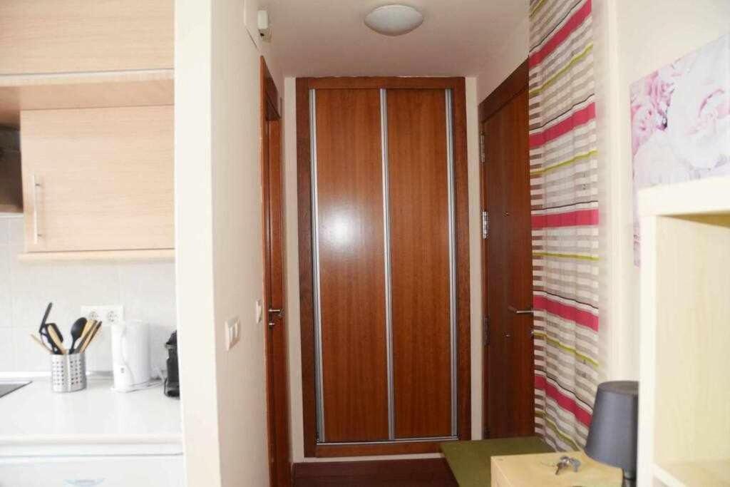 Nevada Estudio Con Garaje En Edif Serraneu Apartment *